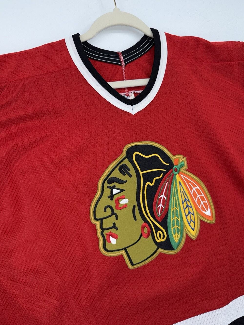 Vintage Chicago Blackhawks CCM Hockey Jersey Size Large NHL
